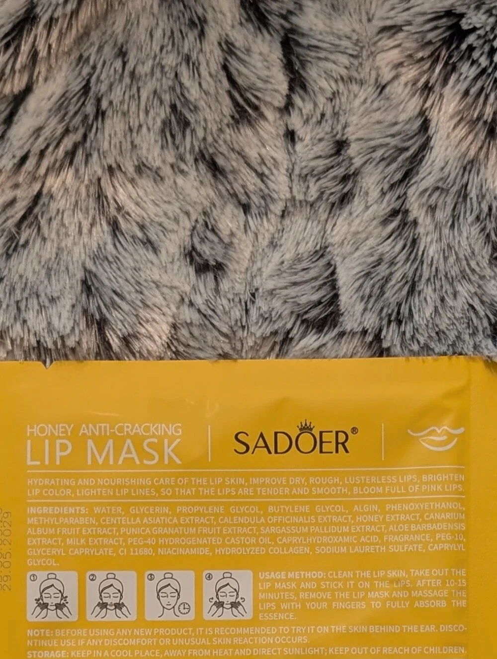 Nourishing Lip Mask Pack - Assorted Flavors (Yellow, Green, Brown, Red)